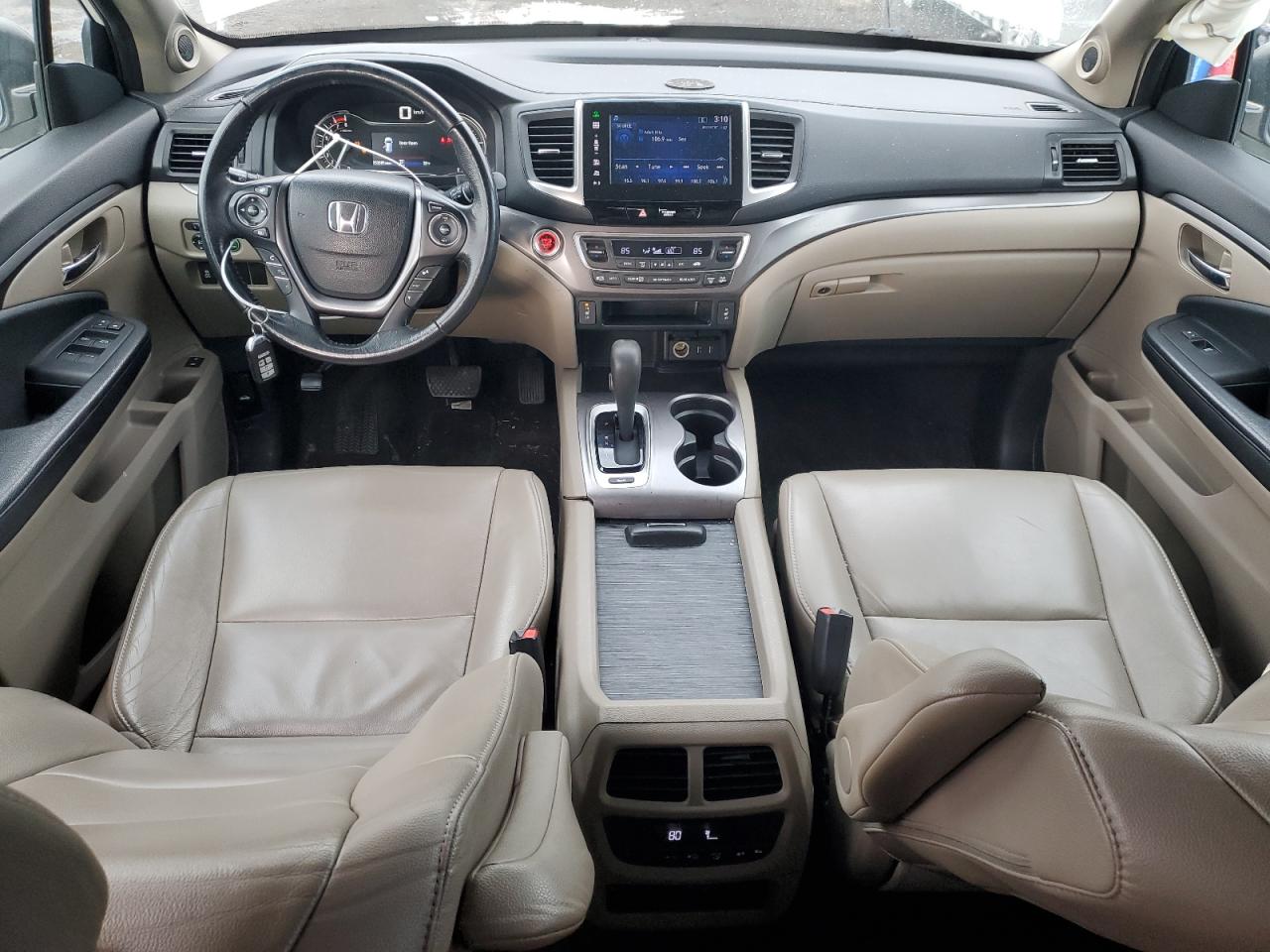 2016 Honda Pilot - Image 8
