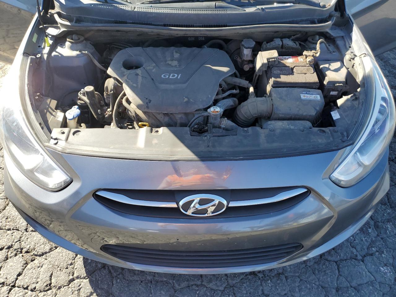 2017 Hyundai Accent - Image 11
