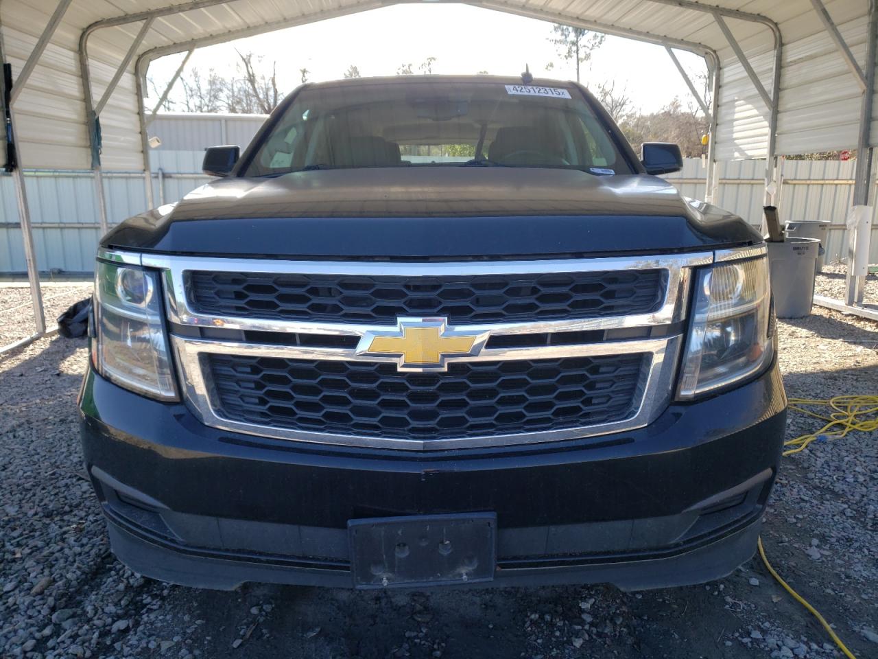 2016 Chevrolet Suburban - Image 5