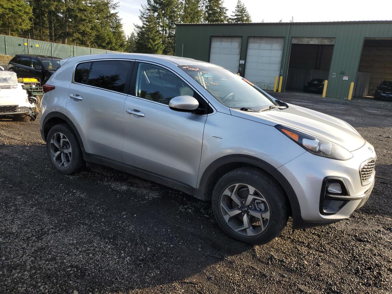 VIN KNDPMCAC0L7745419 2020 KIA SPORTAGE no.4