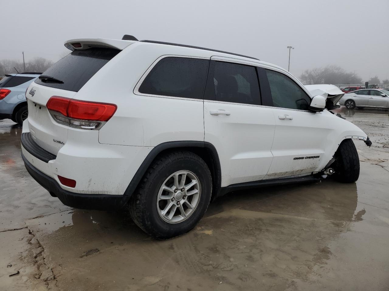 2018 Jeep Grand Cherokee - Image 3