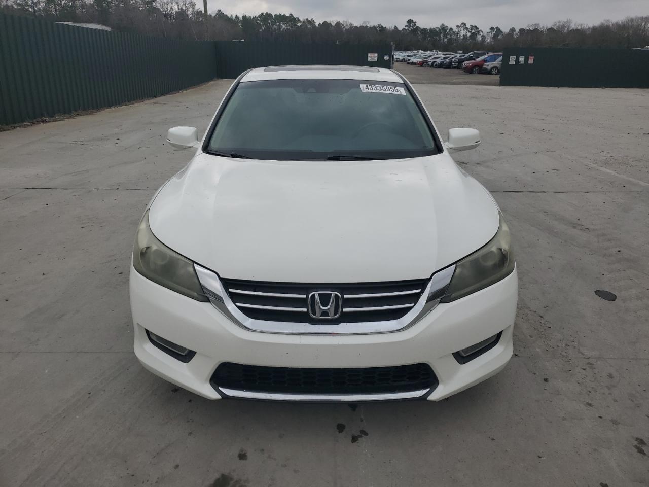2013 Honda Accord - Image 5