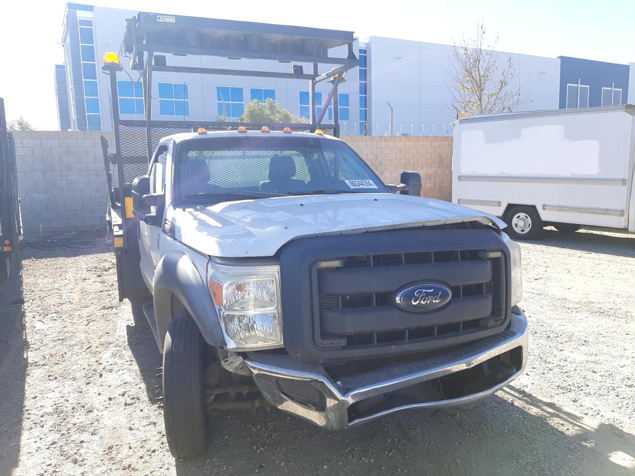 VIN 1FDUF5GT9GEC43117 2016 FORD F550 no.4