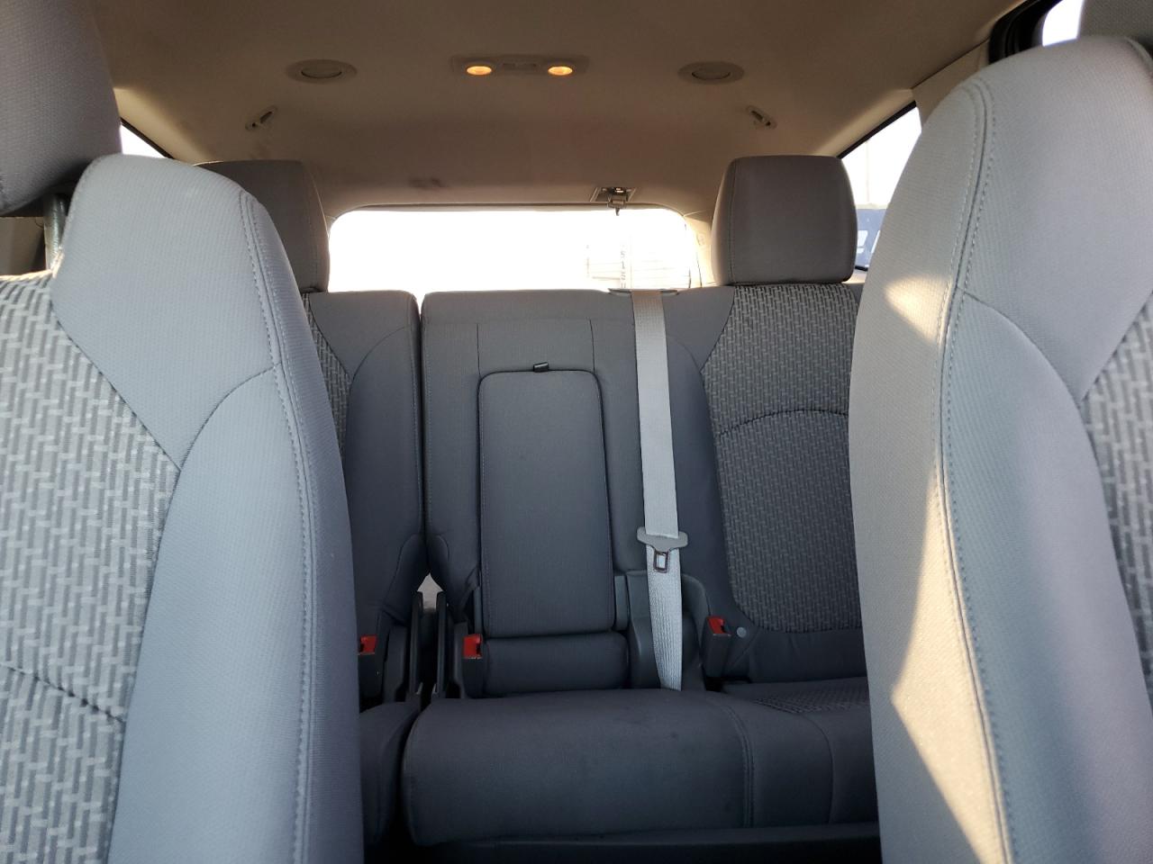 2012 Chevrolet Traverse - Image 10