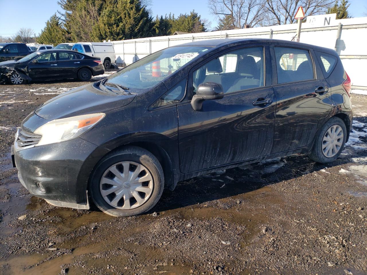 2014 Nissan Versa - Image 1