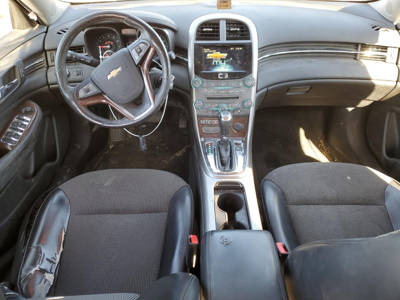 2013 Chevrolet Malibu - Image 8