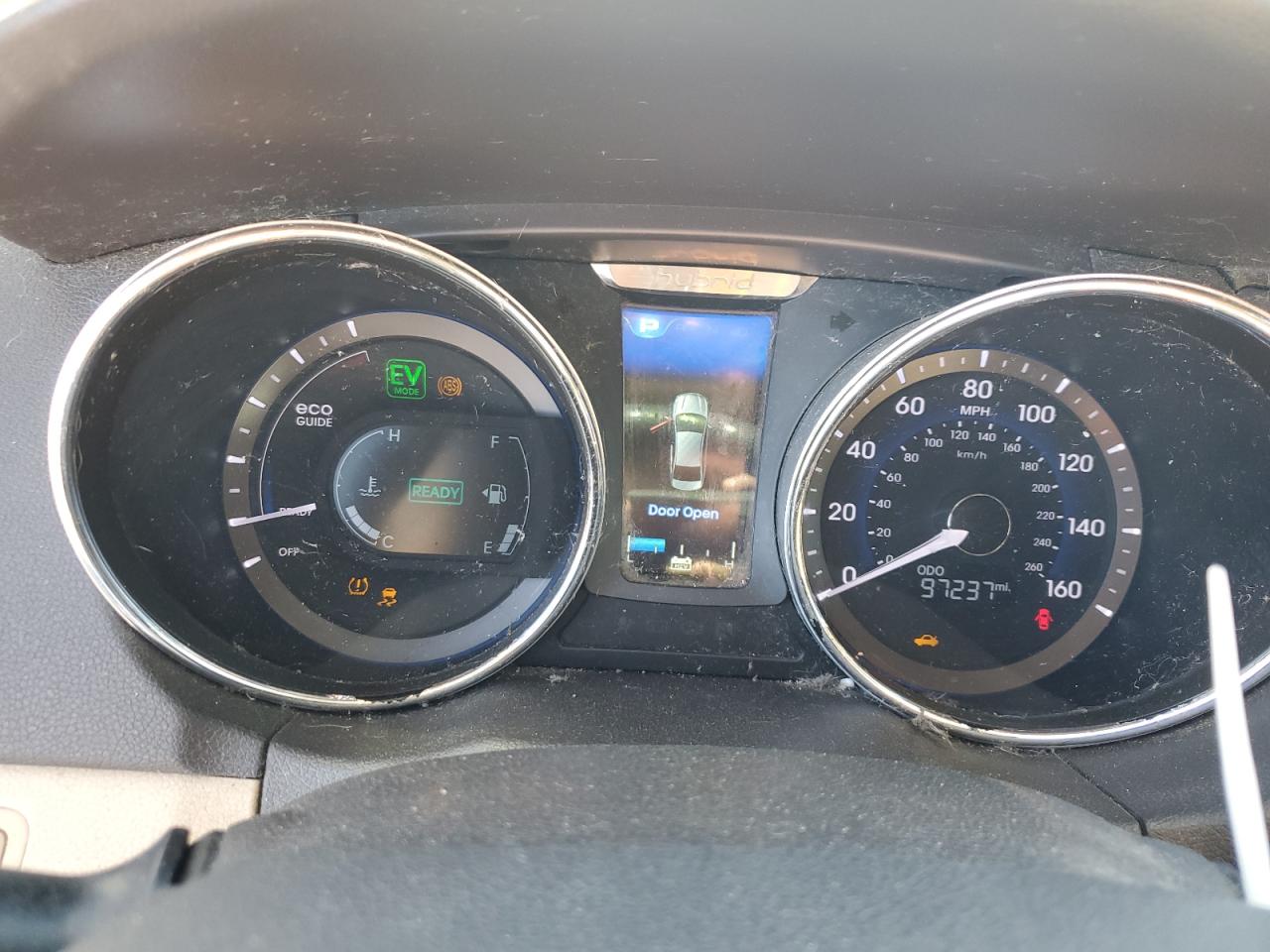 2015 Hyundai Sonata - Image 9