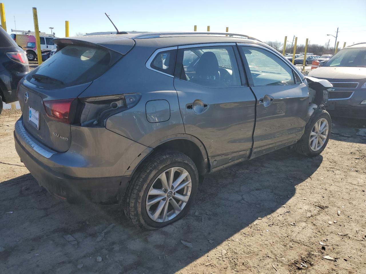 2019 Nissan Rogue - Image 3