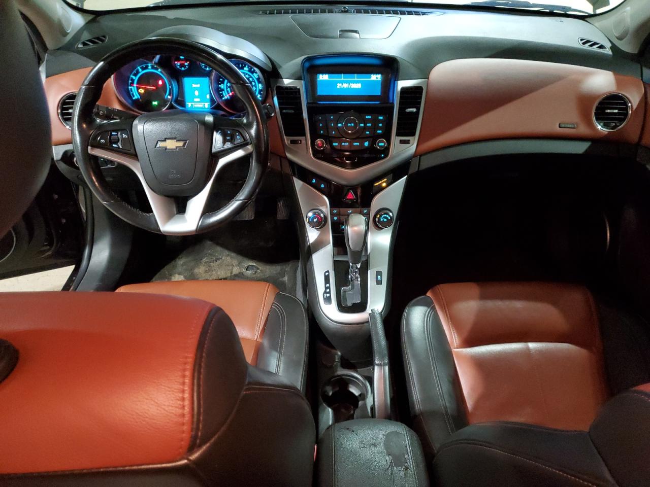 2011 Chevrolet Cruze - Image 8