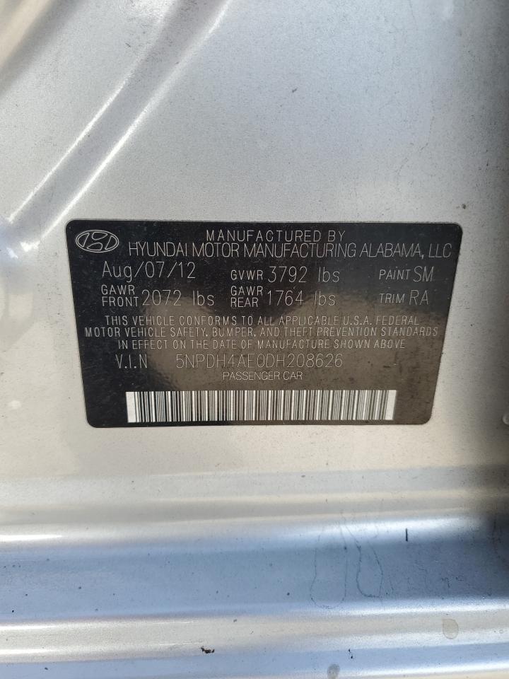 2013 Hyundai Elantra - Image 15