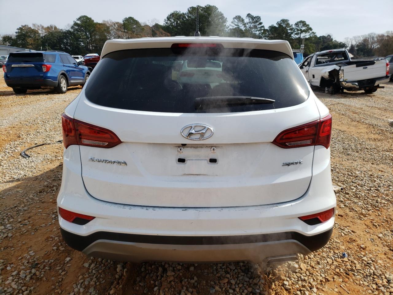 2018 Hyundai Santa Fe - Image 6