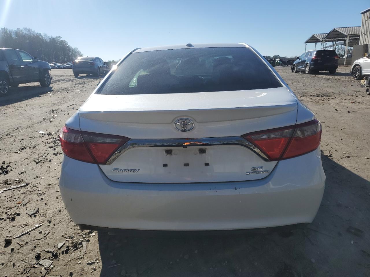 2016 Toyota Camry - Image 6