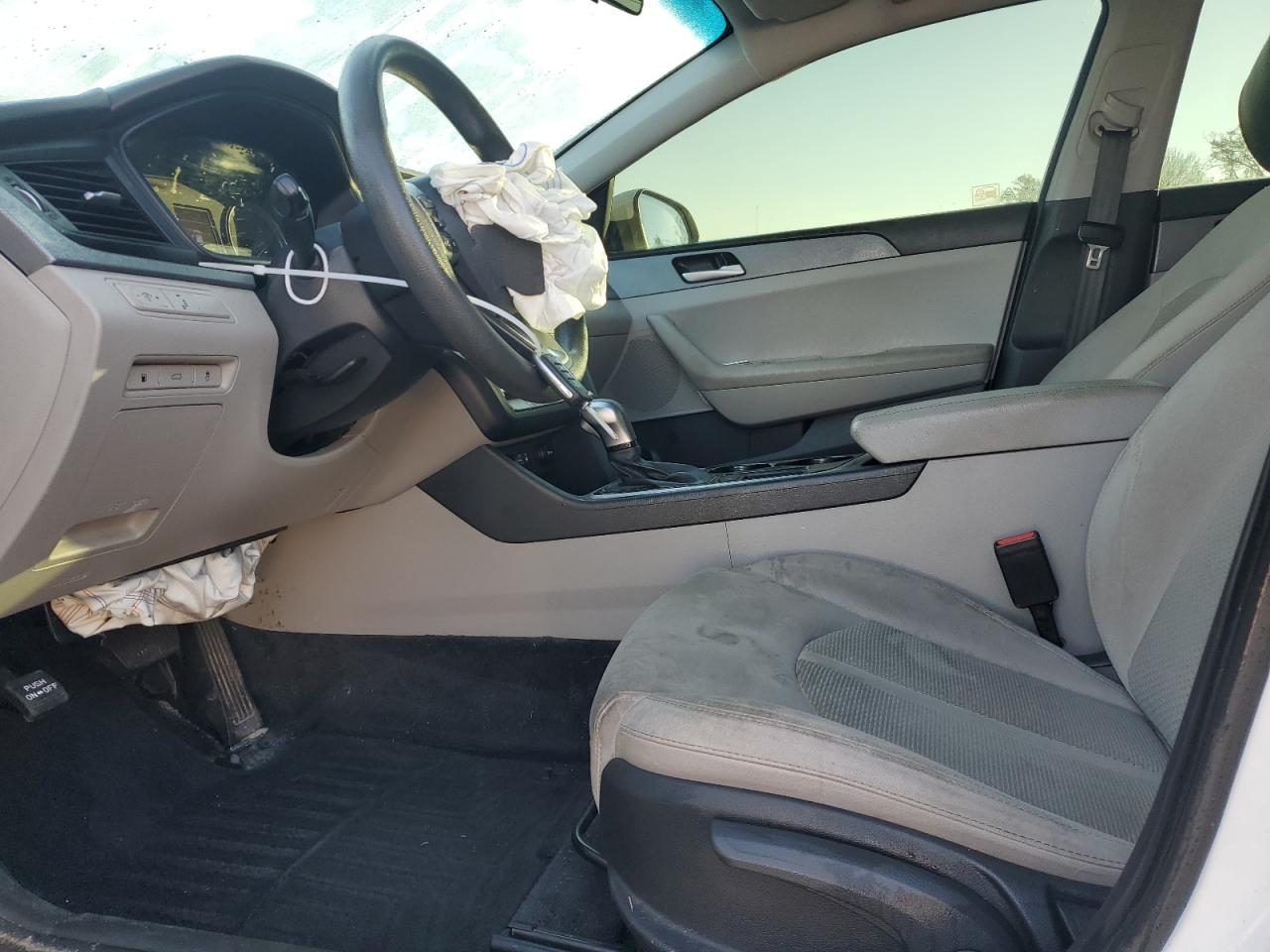 2018 Hyundai Sonata - Image 7