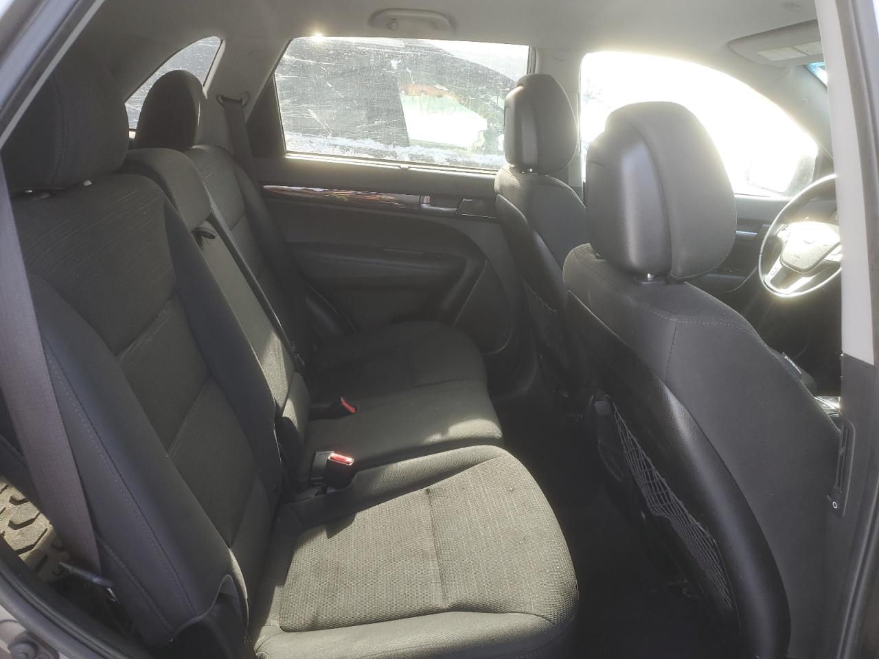 2014 Kia Sorento - Image 11