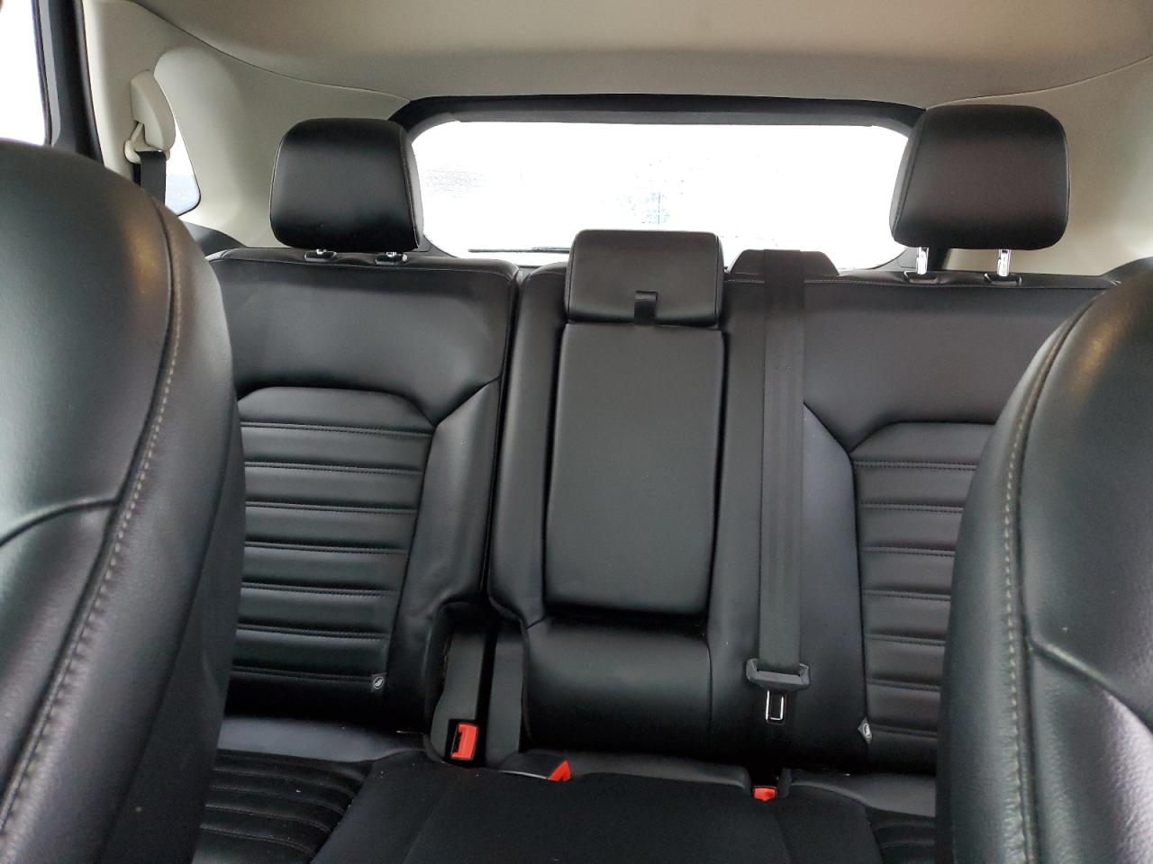 2019 Ford Edge - Image 10