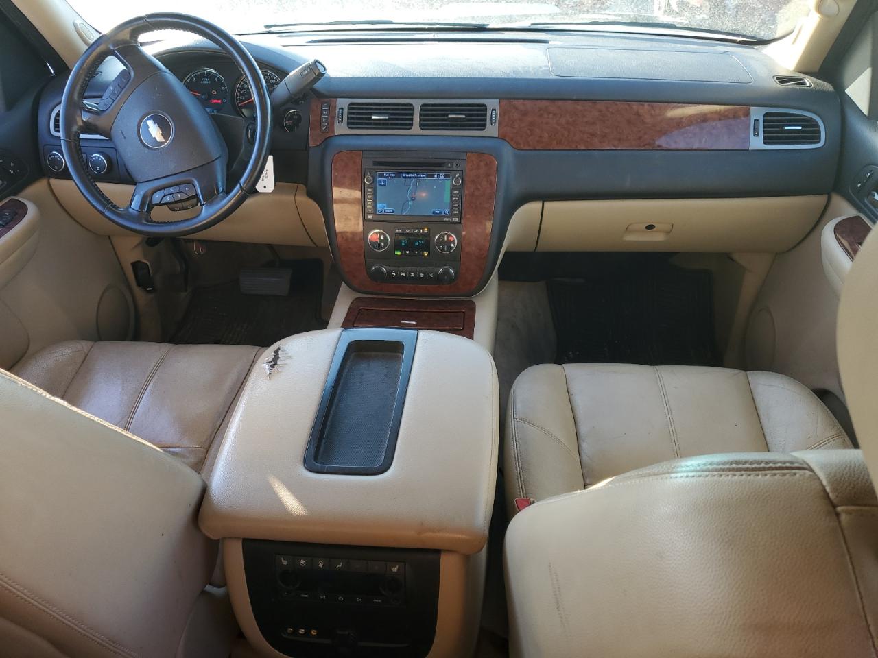 2008 Chevrolet Suburban - Image 8