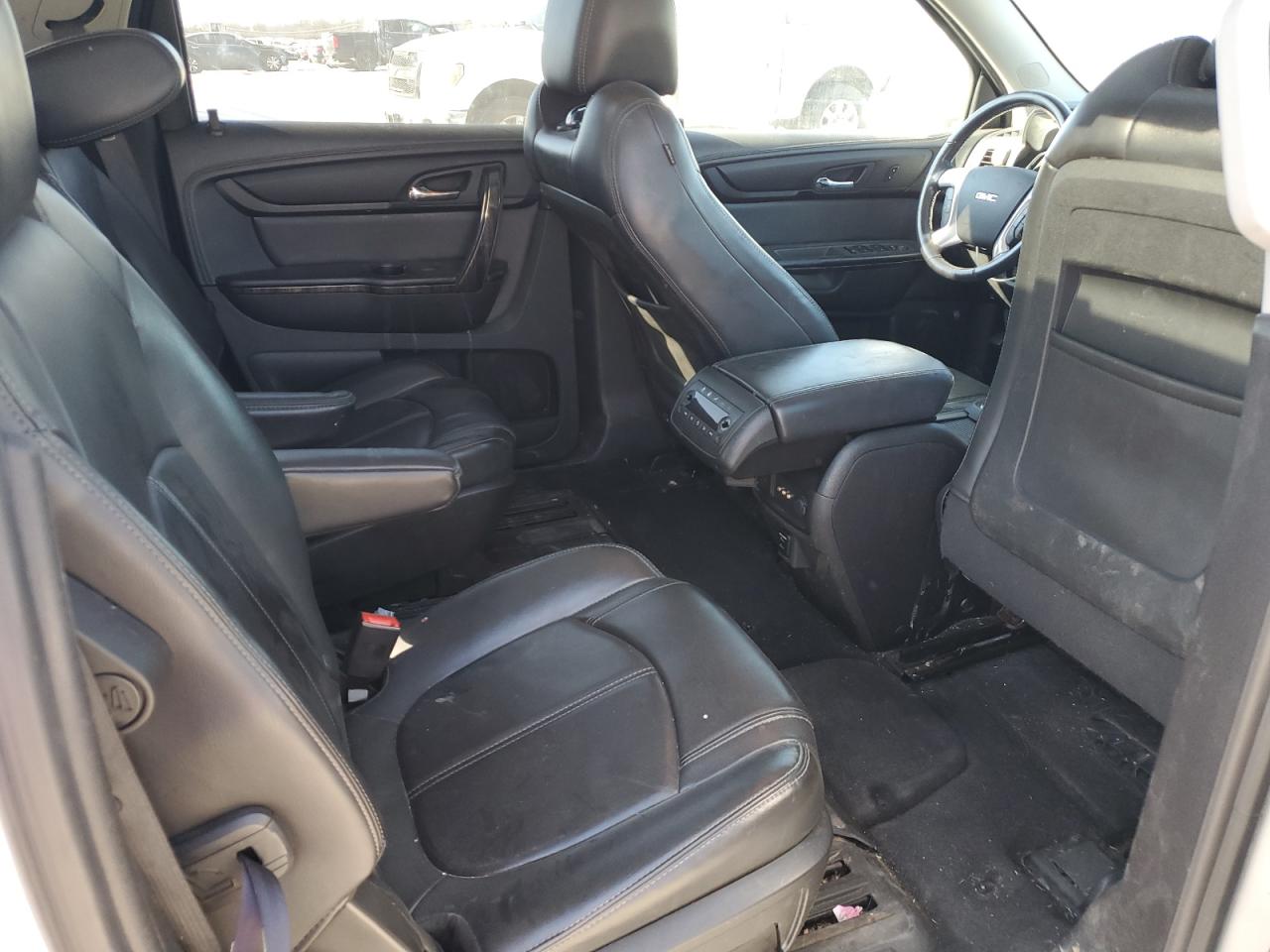 2014 GMC Acadia - Image 10