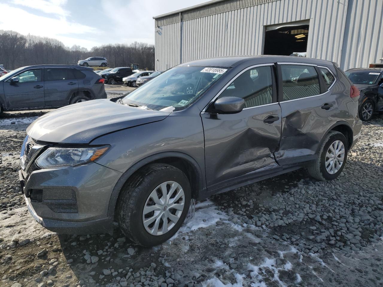 2020 Nissan Rogue - Image 1
