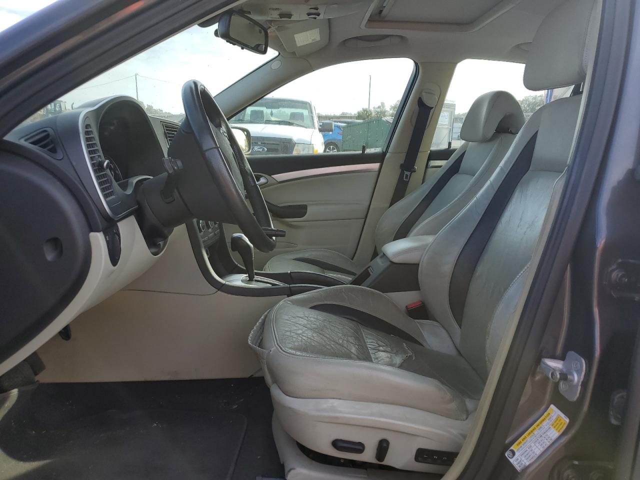 2011 Saab 9-3 - Image 7