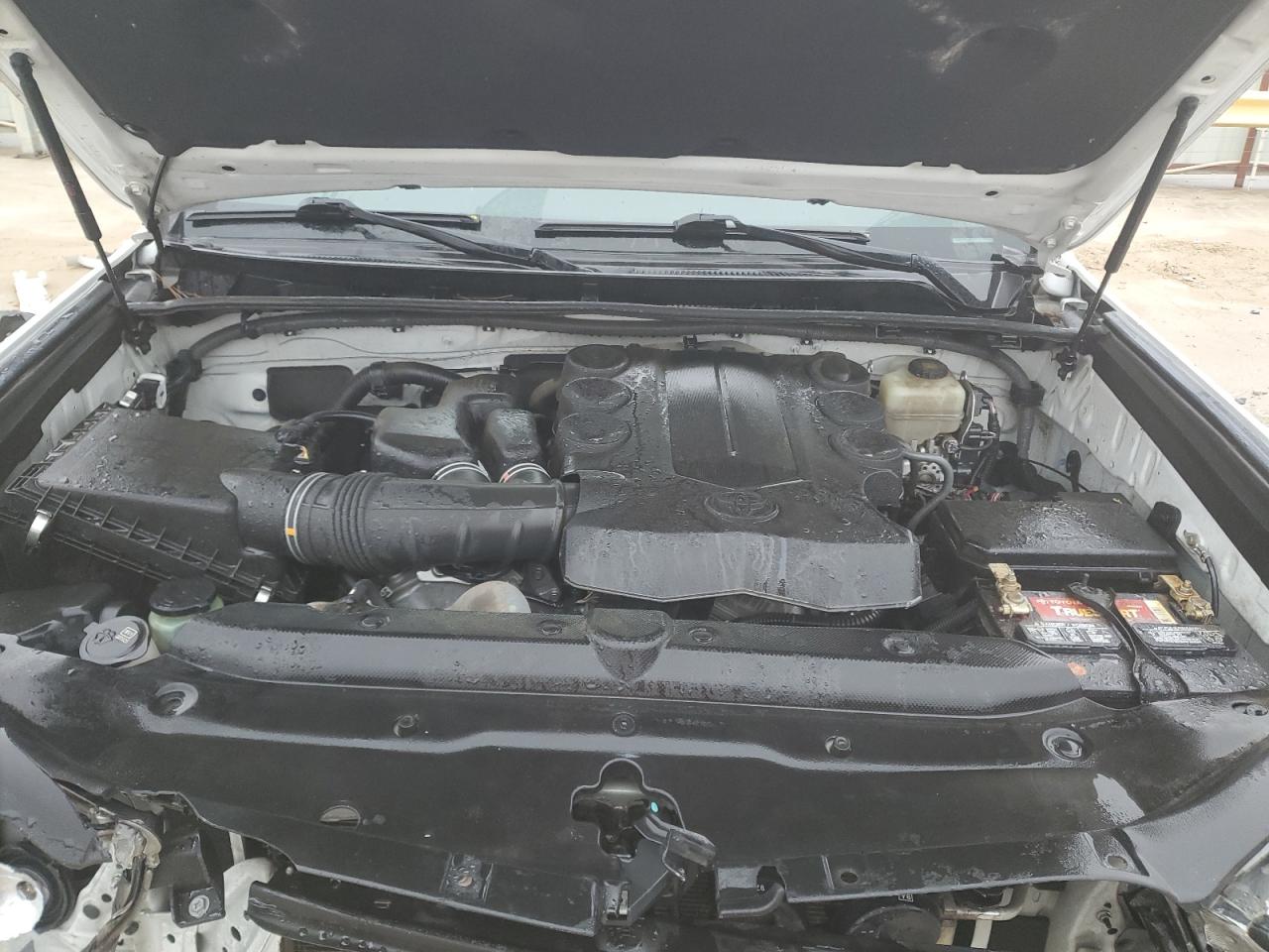 2018 Toyota 4Runner - Image 12