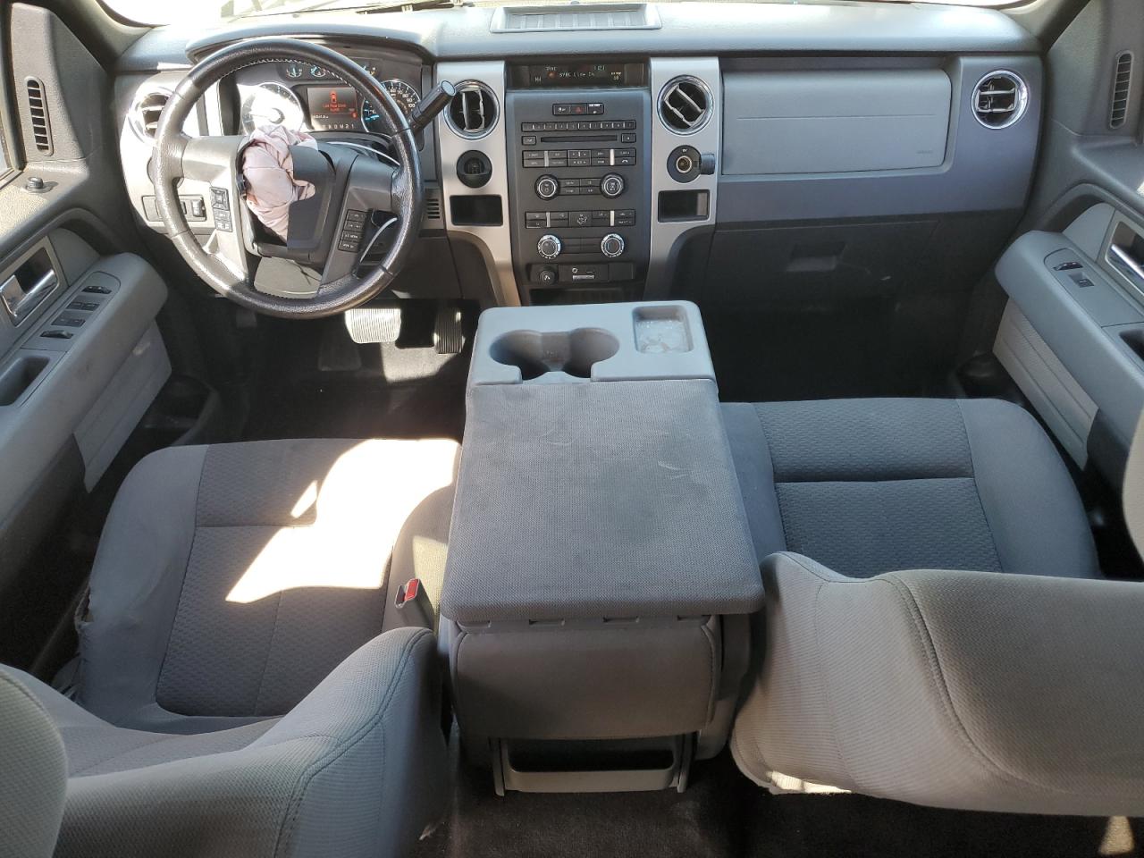2011 Ford F-150 - Image 8