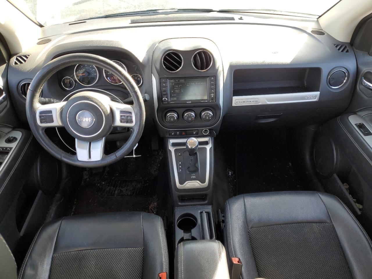 2017 Jeep Compass - Image 8