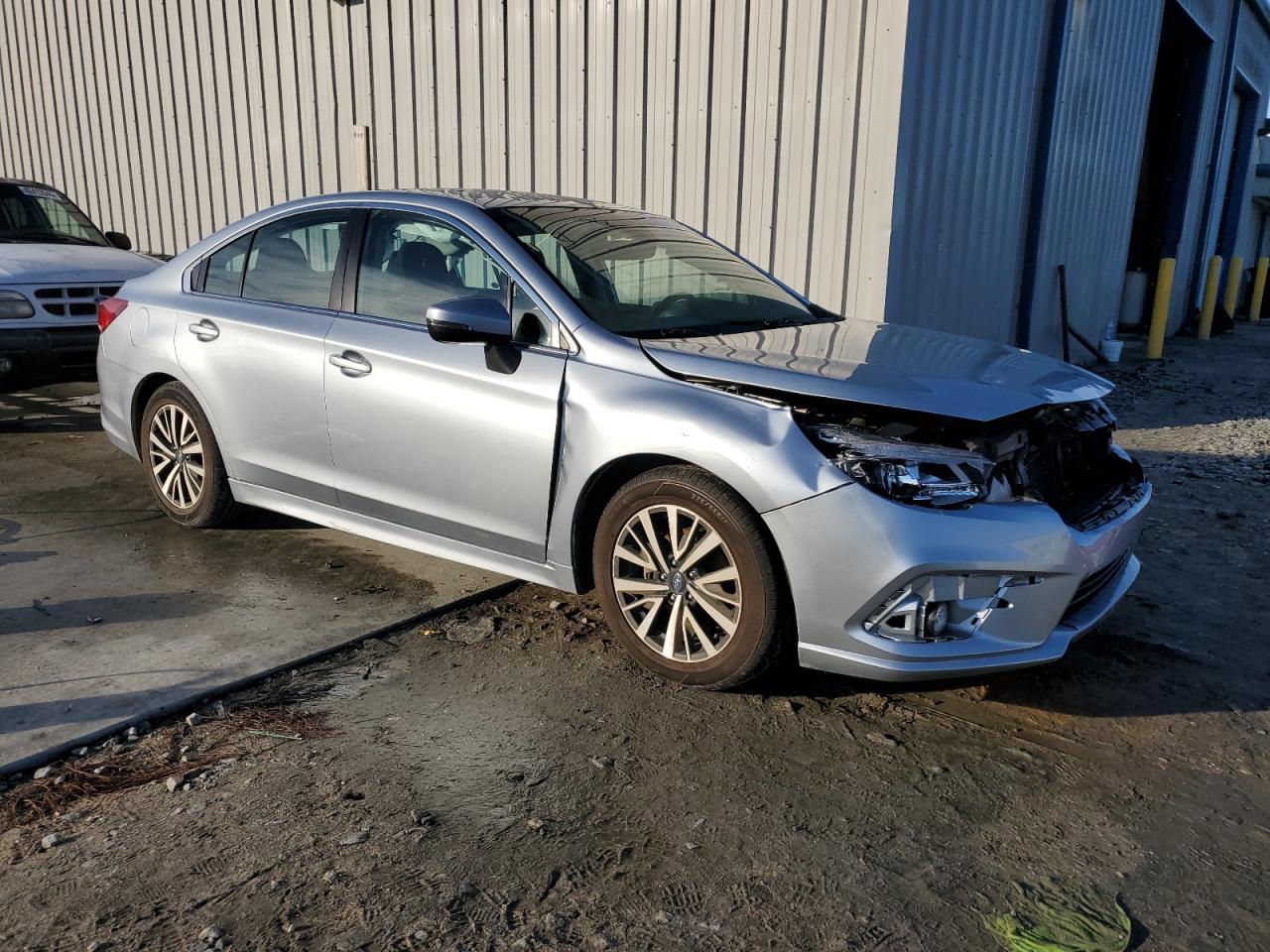 2018 Subaru Legacy - Image 4