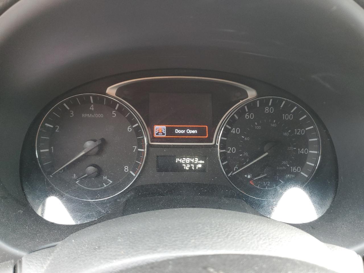 2015 Nissan Altima - Image 9