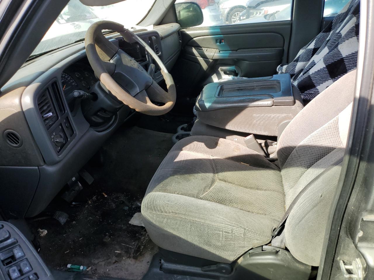 2007 Chevrolet Silverado - Image 7