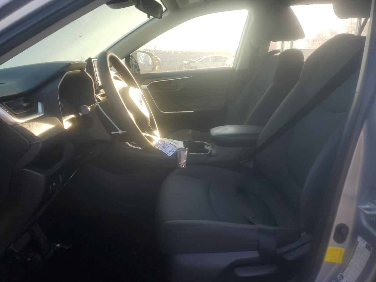 2019 Toyota RAV 4 - Image 7