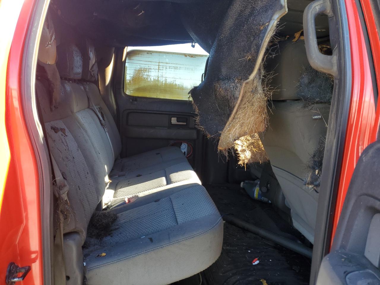 2012 Ford F-150 - Image 10