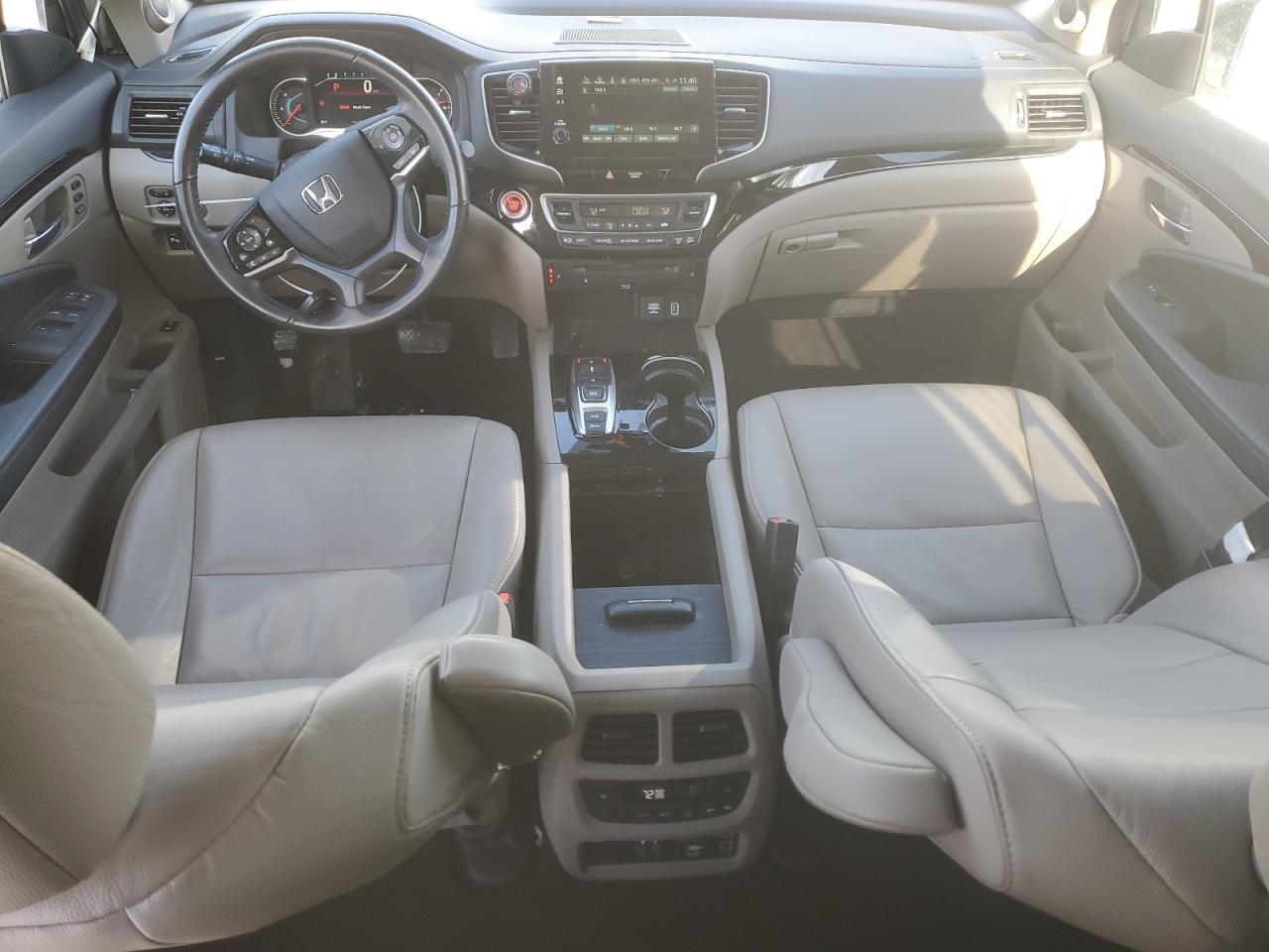 2022 Honda Pilot - Image 8