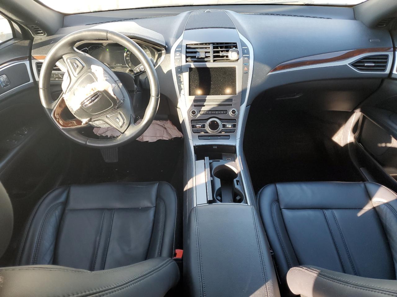 2018 Lincoln MKZ - Image 8