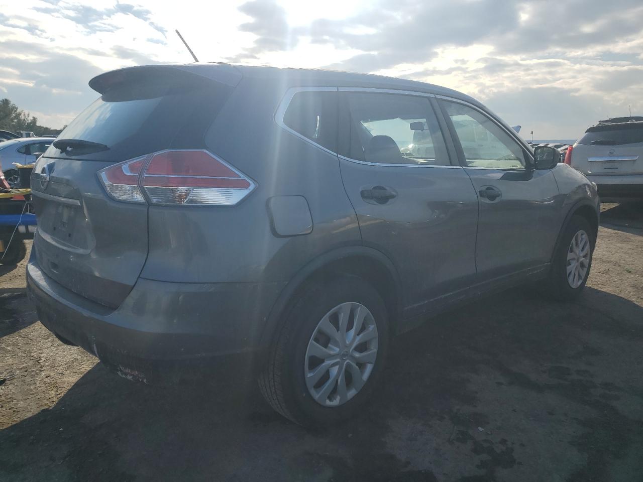 VIN JN8AT2MT8GW009536 2016 NISSAN ROGUE no.3