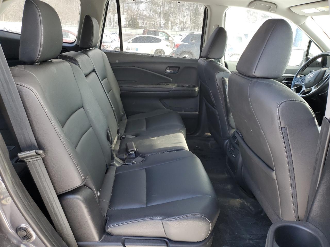 2020 Honda Pilot - Image 11
