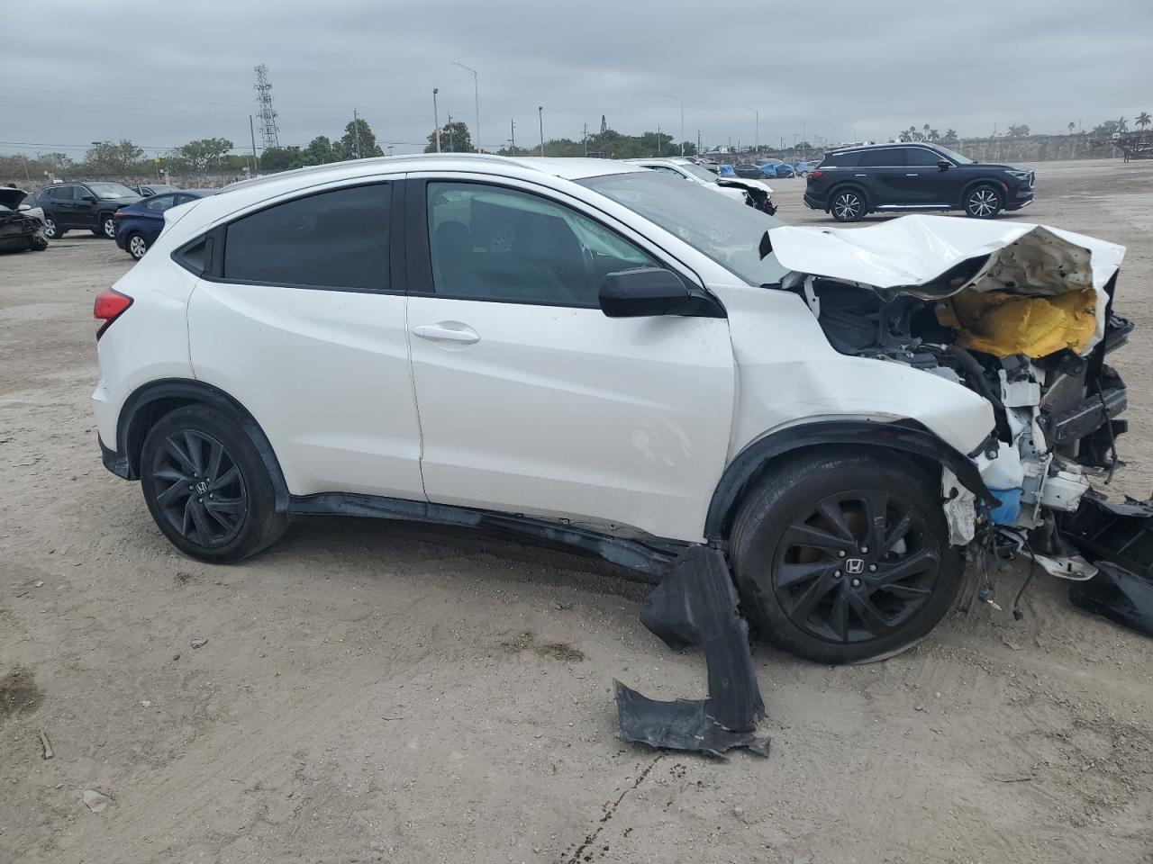 2022 Honda HR-V - Image 4