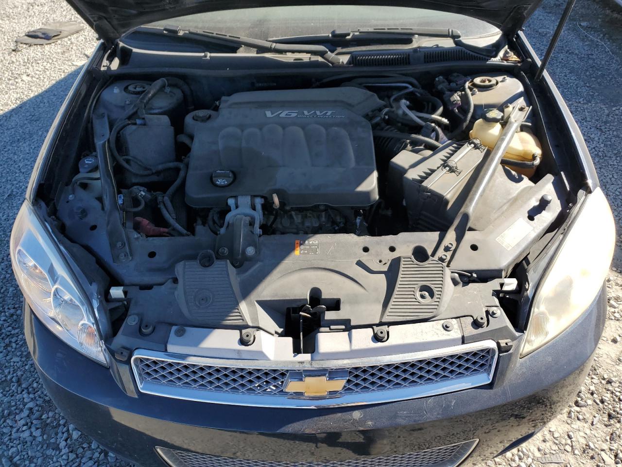 2012 Chevrolet Impala - Image 11