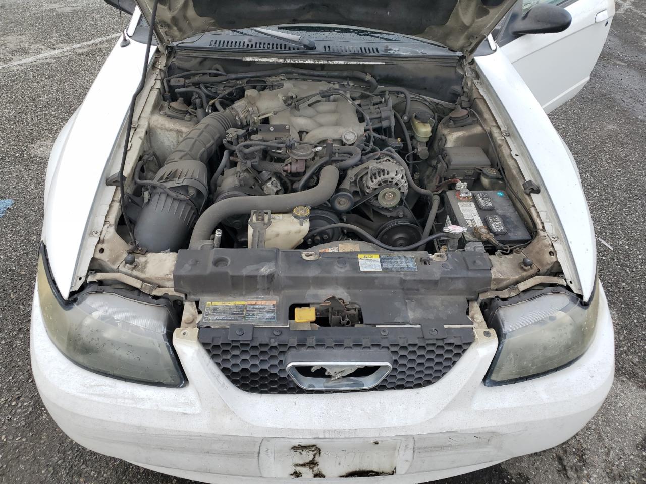 2002 Ford Mustang - Image 12