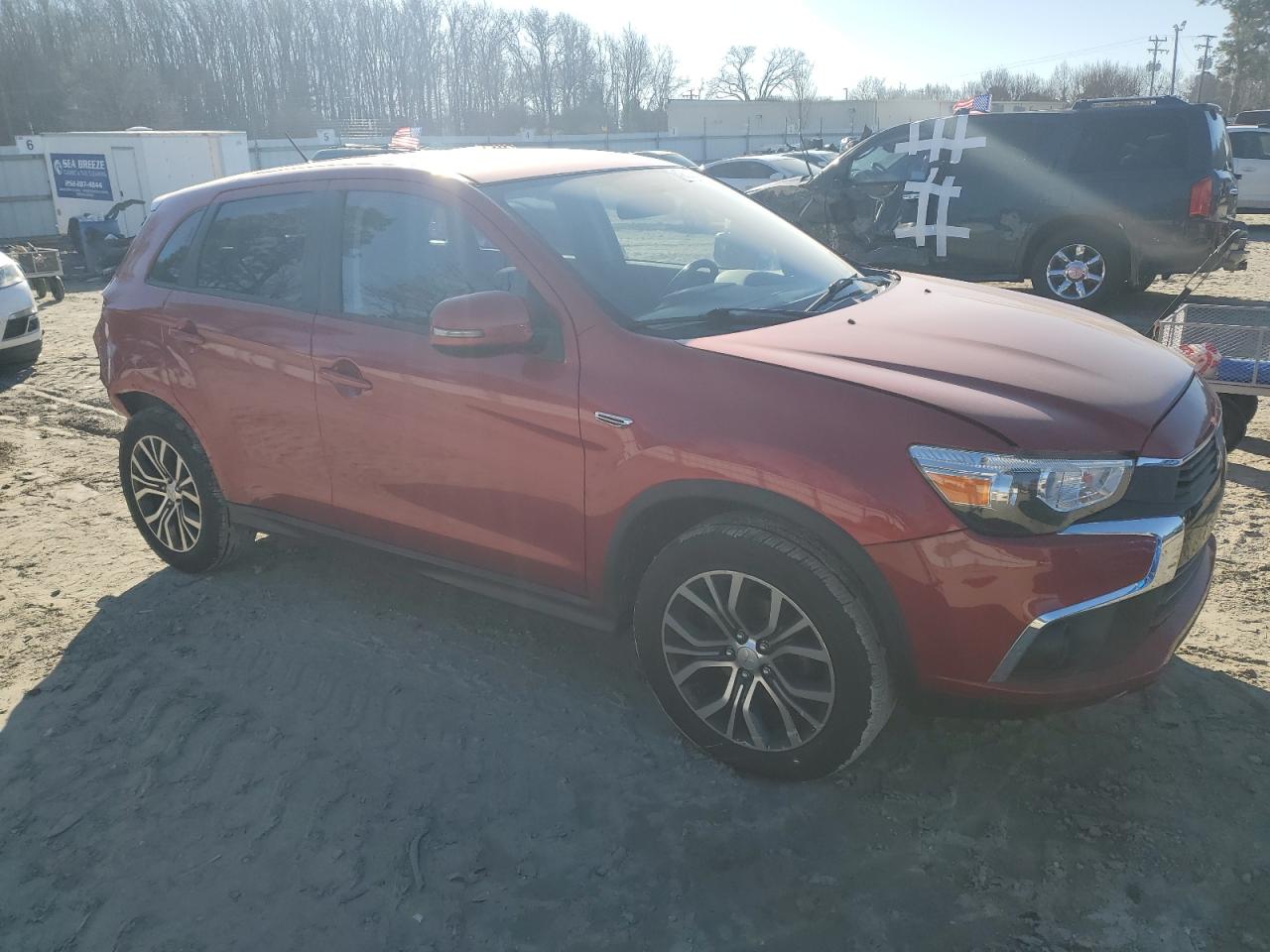 2016 Mitsubishi Outlander - Image 4
