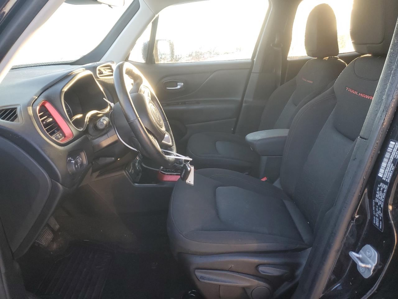 2019 Jeep Renegade - Image 7