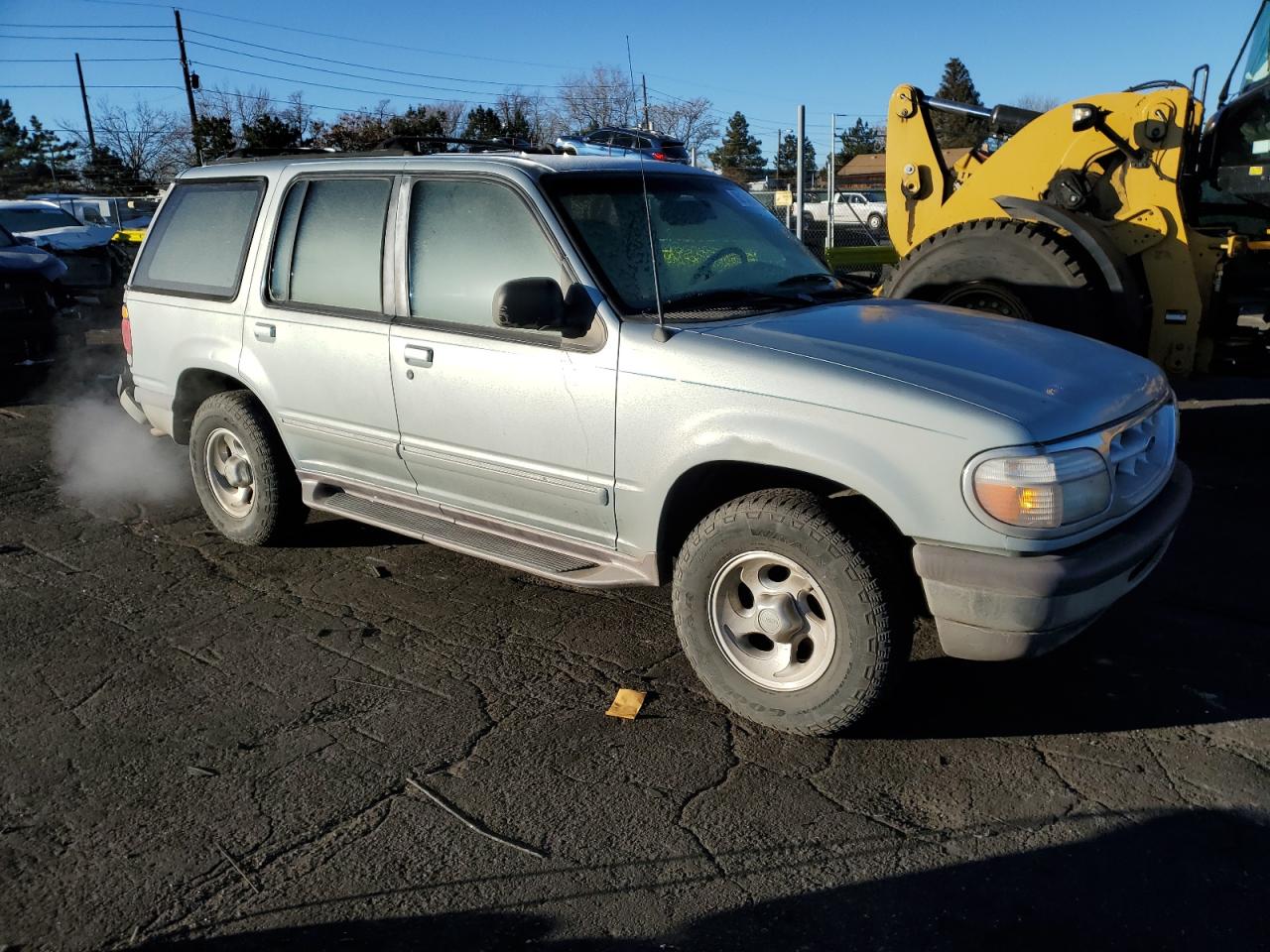 1996 Ford Explorer - Image 4