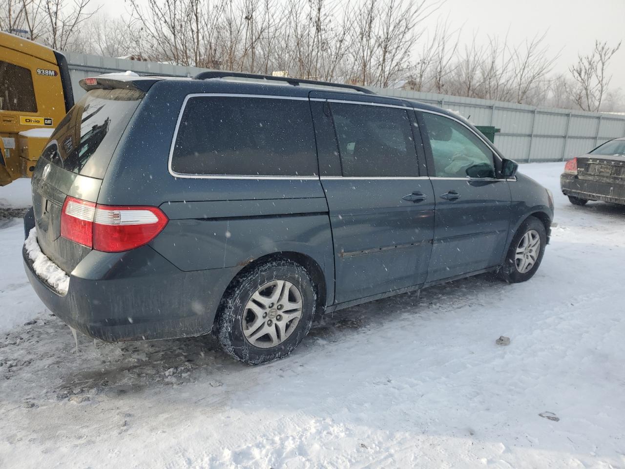 2006 Honda Odyssey - Image 3