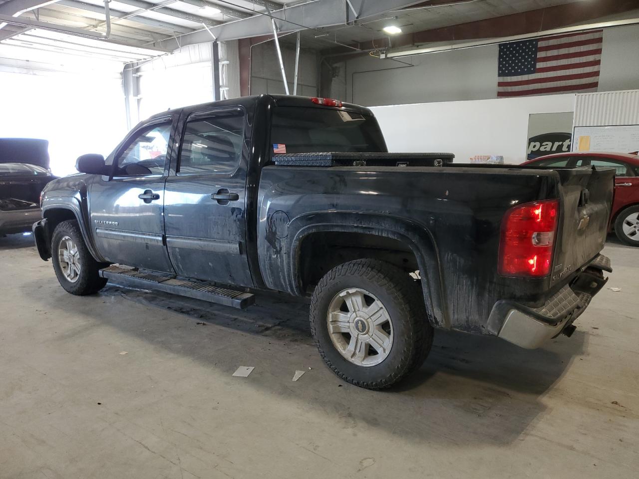 2011 Chevrolet Silverado - Image 2