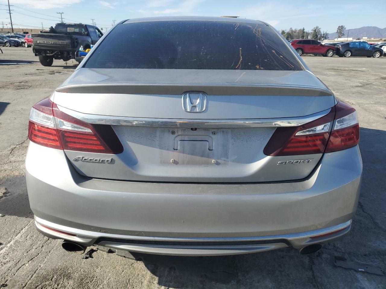 2017 Honda Accord - Image 6