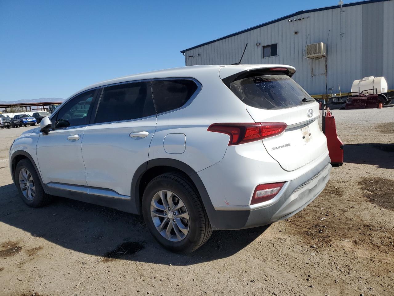 2019 Hyundai Santa Fe - Image 2