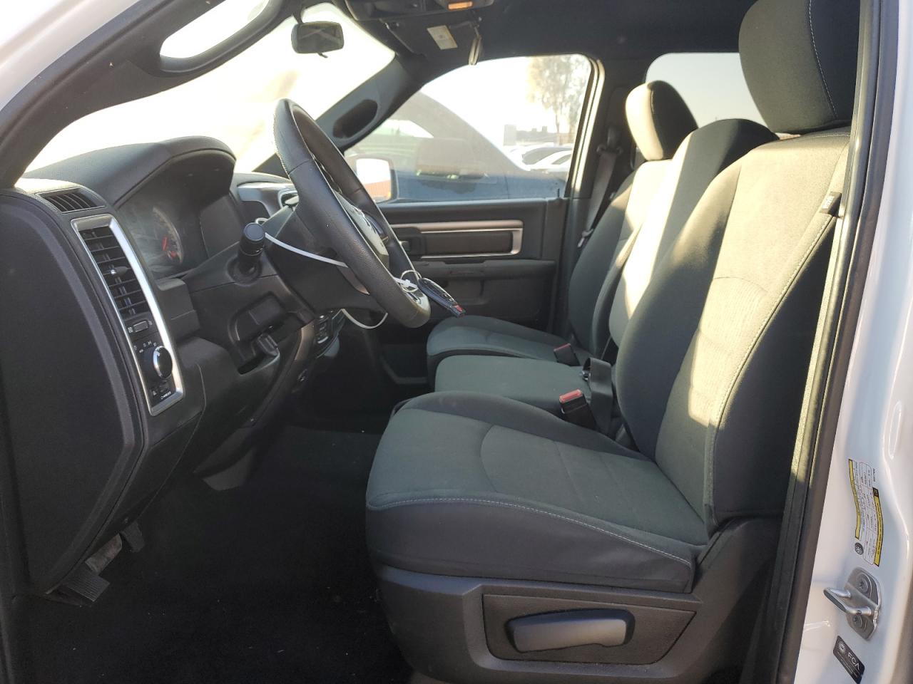 2021 RAM 1500 - Image 7