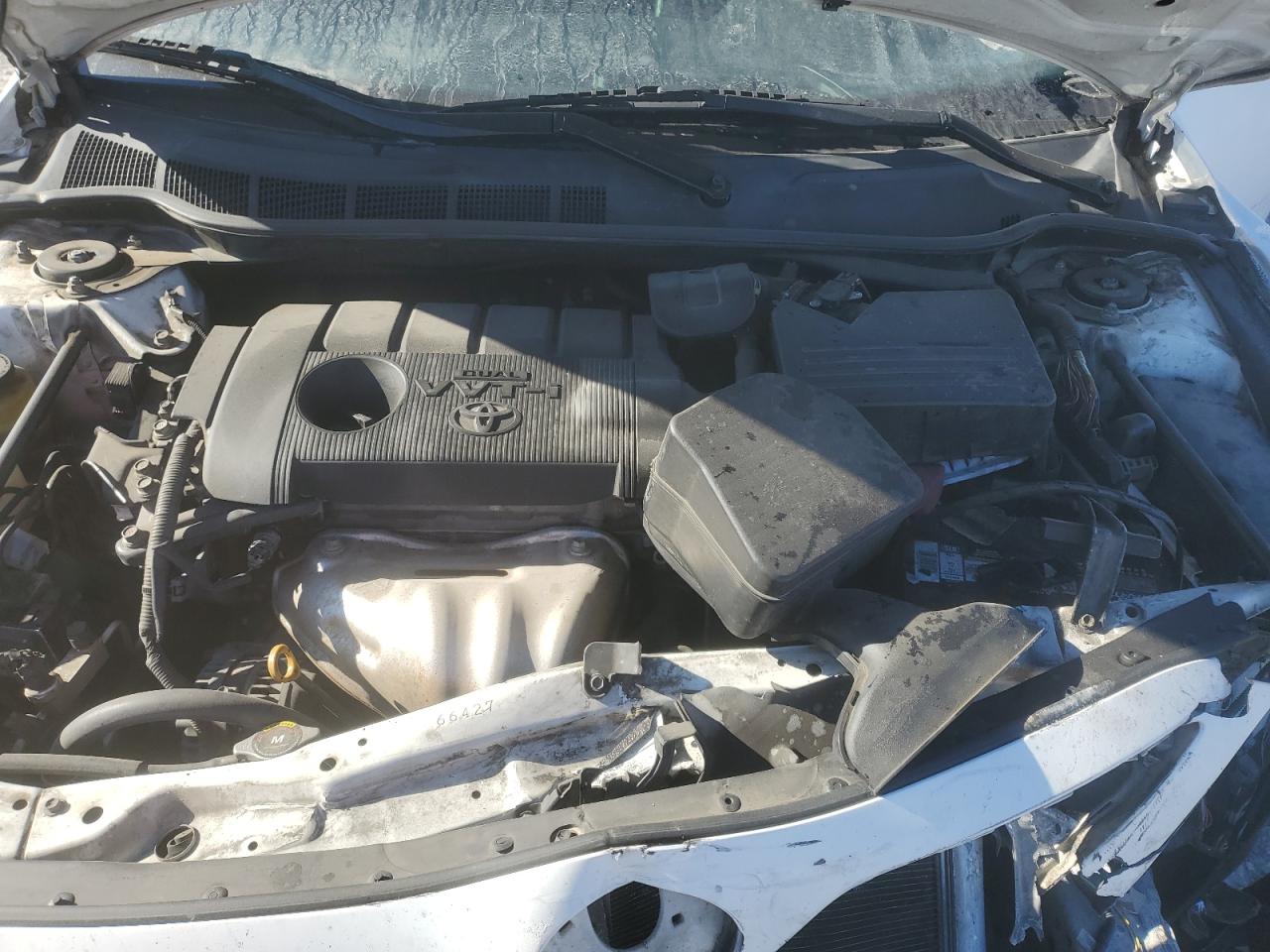 2011 Toyota Camry - Image 12