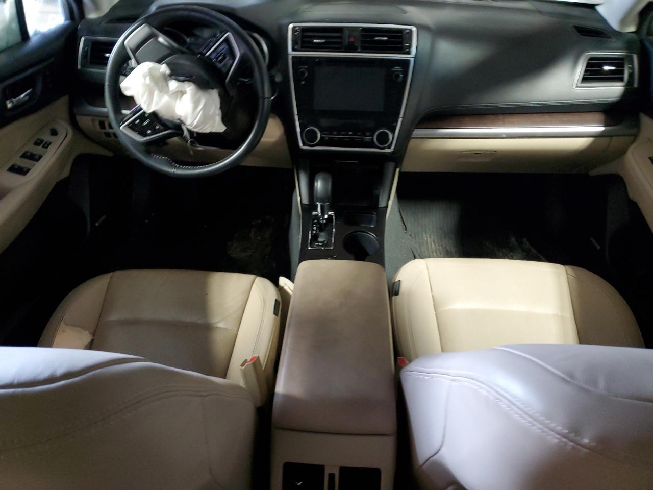 2018 Subaru Outback - Image 8