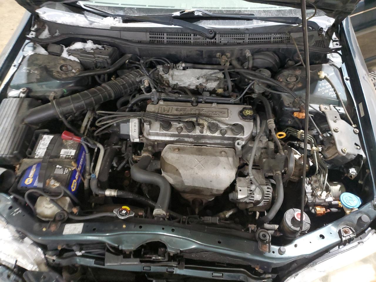 2000 Honda Accord - Image 11