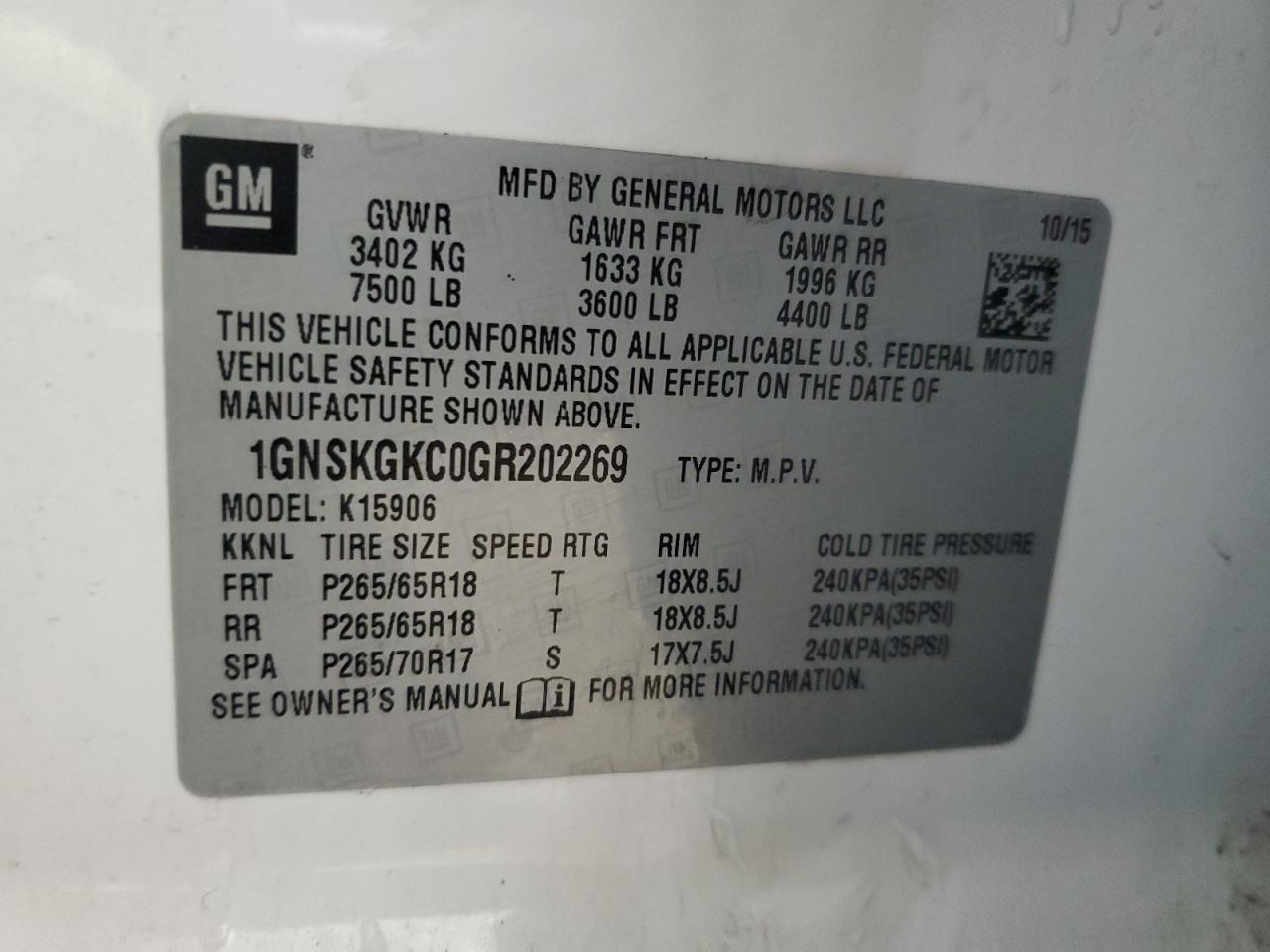 2016 Chevrolet Suburban - Image 13